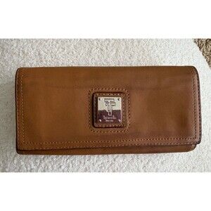 TIGNANELLO Genuine Leather Bi Fold Wallet Camel Brown Snap & Zippered Closure